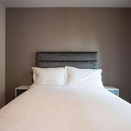 Stunning 2Br Next To The City Airport Bhd - Free Parking Белфаст Экстерьер фото